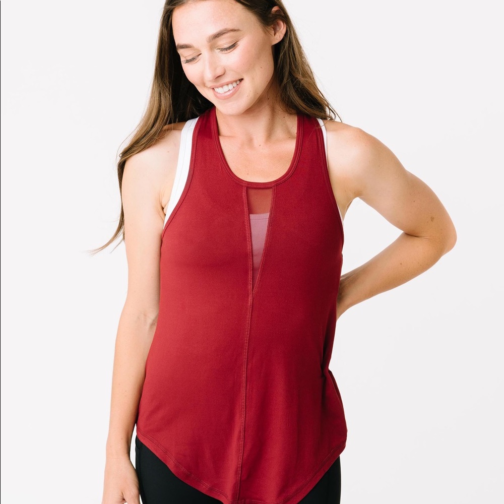 Zyia Cranberry Effortless Tank Sz Small